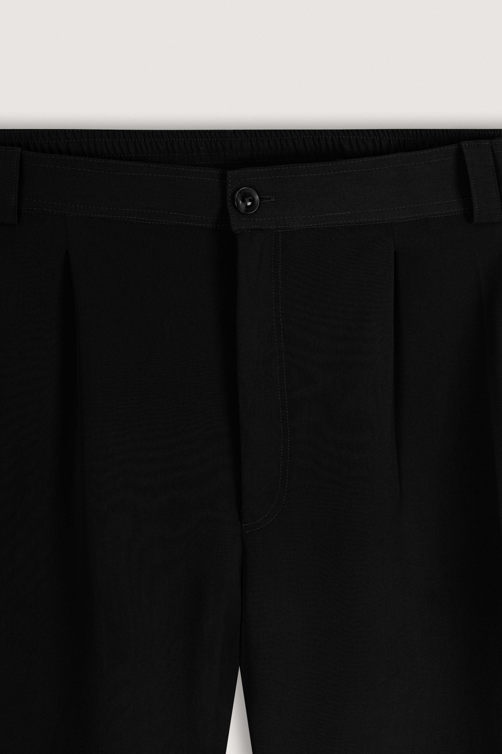 Black Pleated Relaxed Pants - Black - image 3