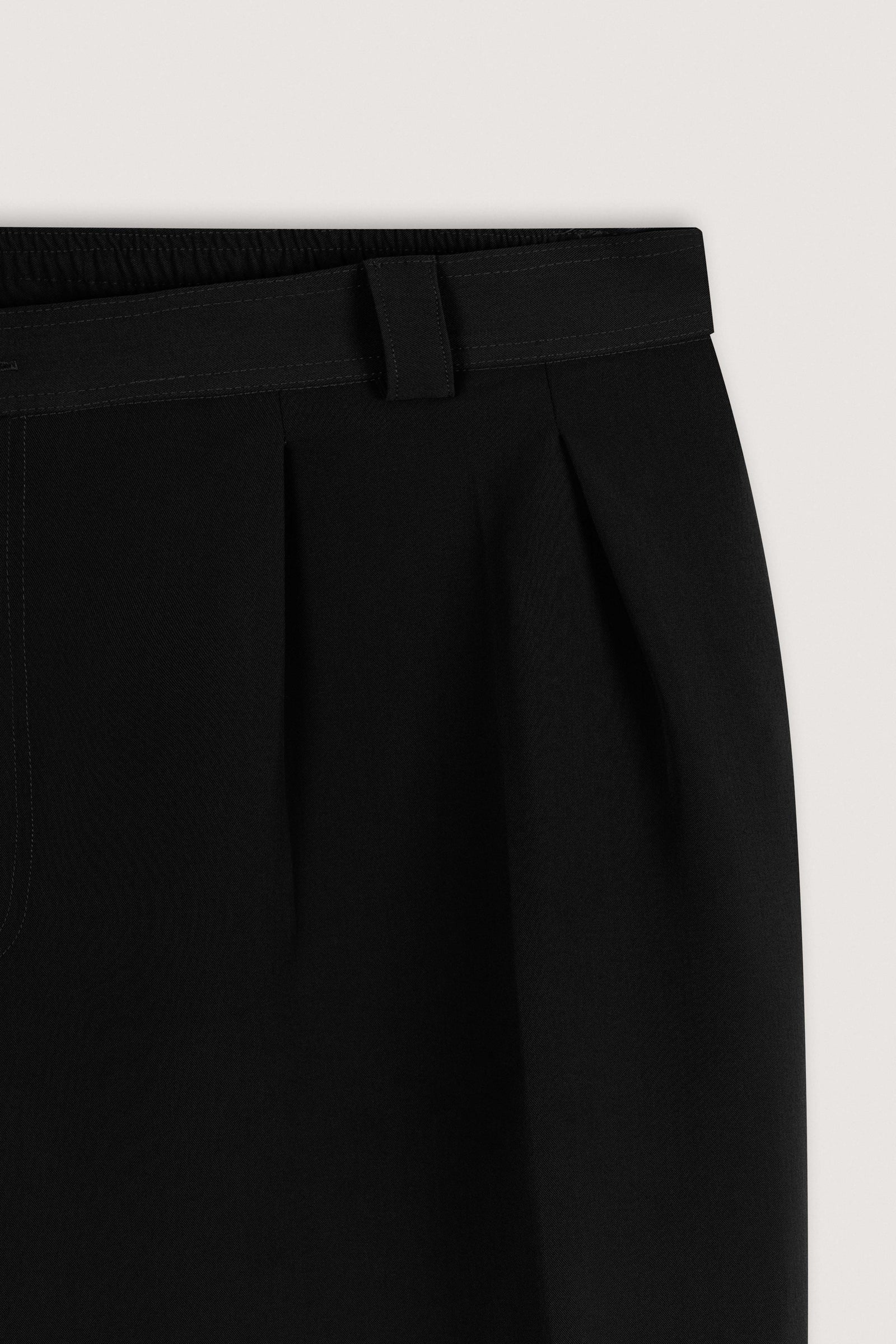 Black Pleated Relaxed Pants - Black - image 4