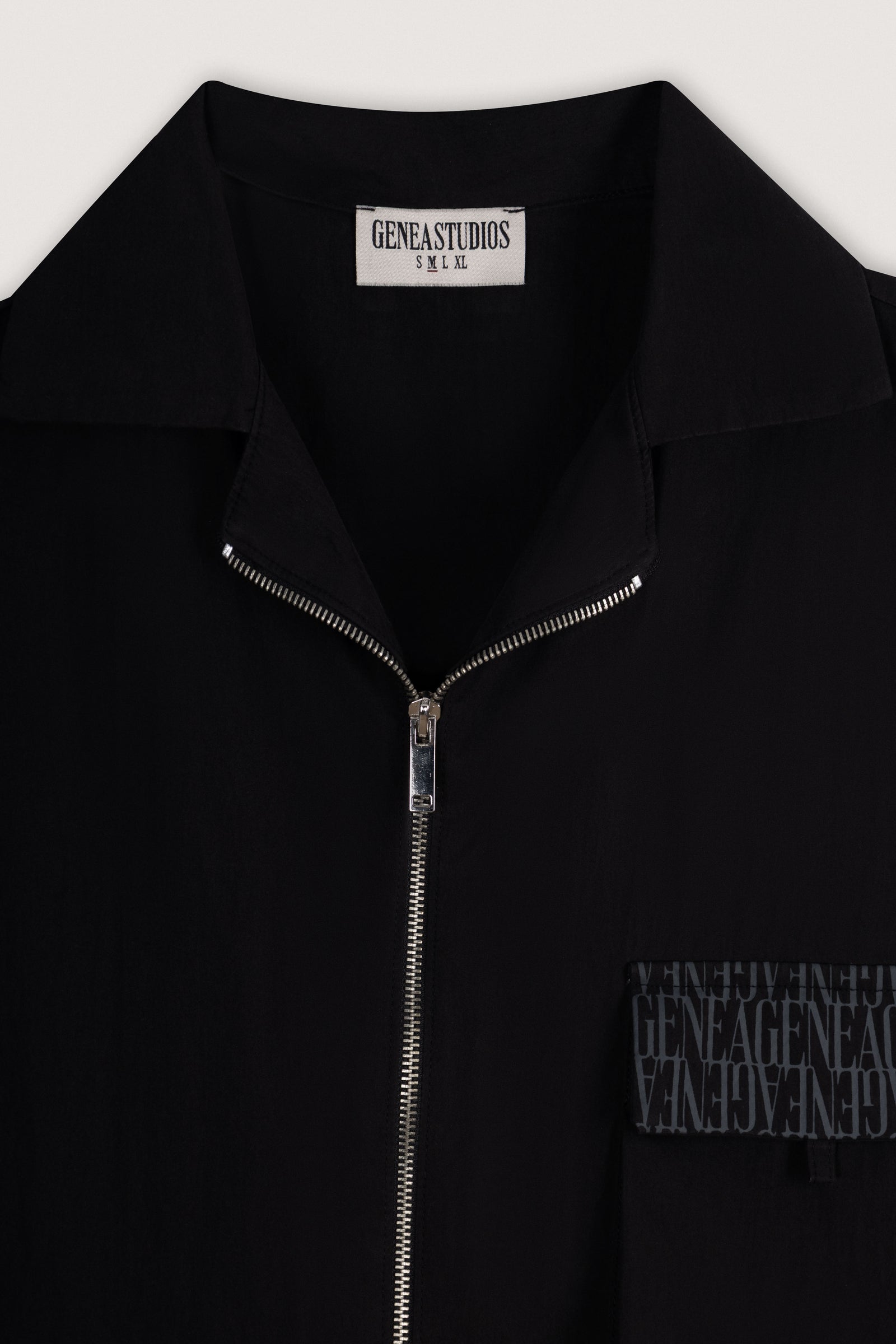 Black Short-sleeves Zip Overshirt - Black - image 2