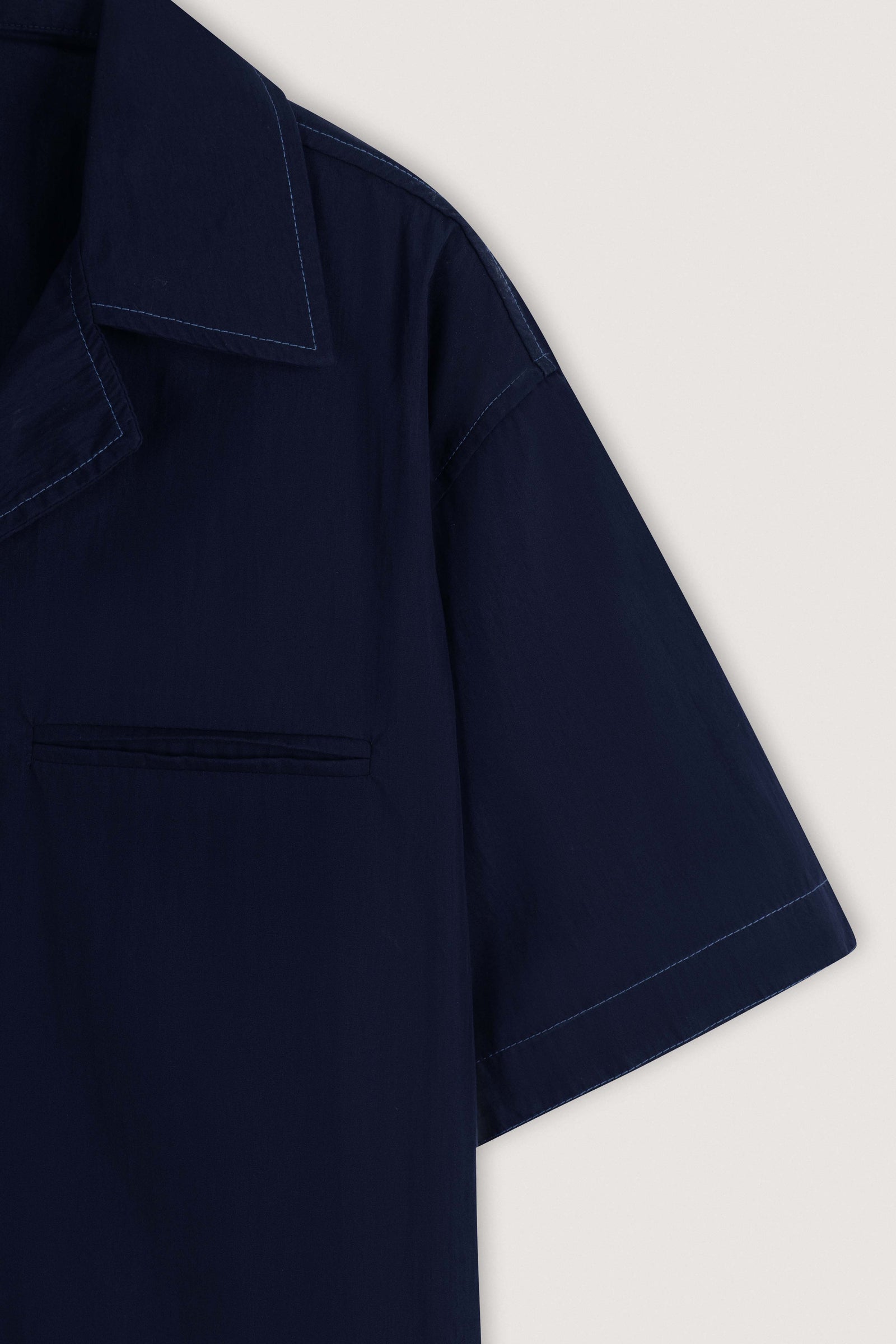Navy Blue Short-Sleeve Contrast-Stitch Boxy Shirt - Navy Blue - image 4