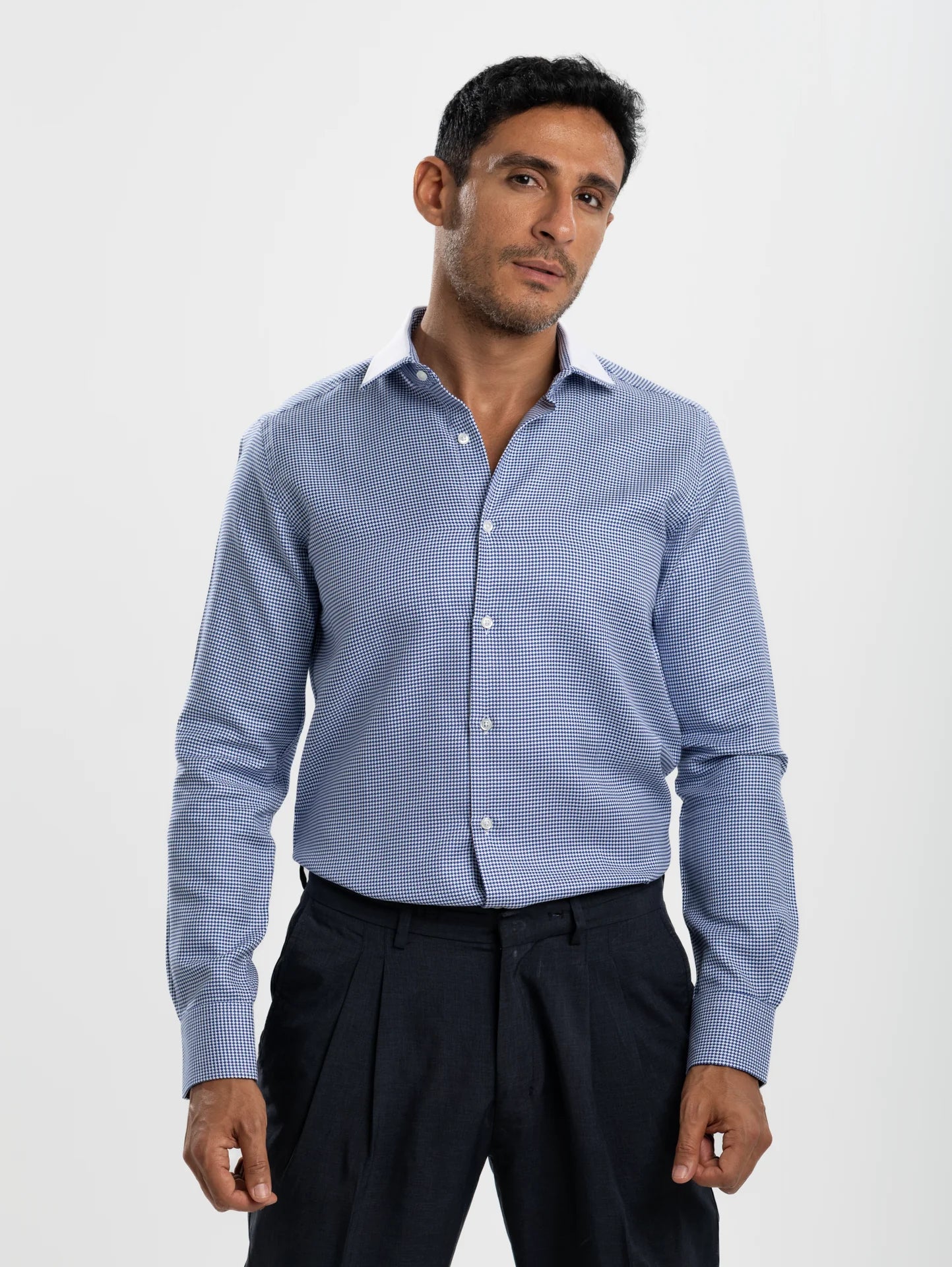Houndstooth White Collar Shirt - Navy - image 1